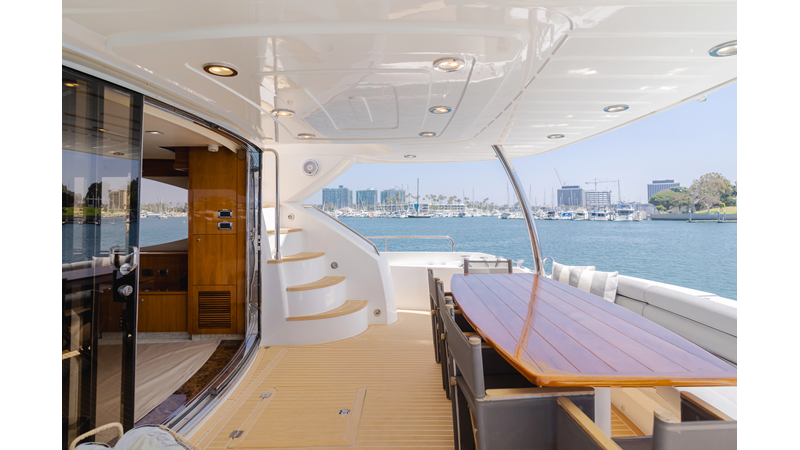 INDECENT PROPOSAL IV - Yacht zu verkaufen