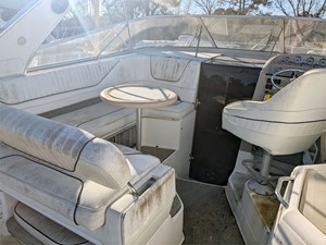 32' Bayliner 1997 3255 4 