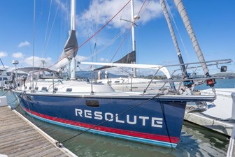 RESOLUTE 0 40' BlueJacket 40 RESOLUTE