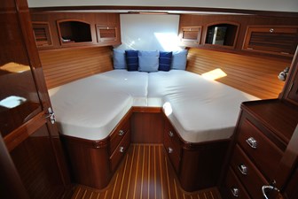 ALIZE V 1 Master Cabin