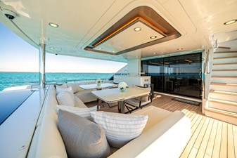 Dreams 18 Aft Deck