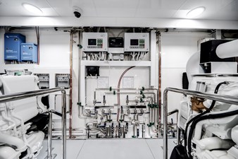 Dreams 120 Engine Room