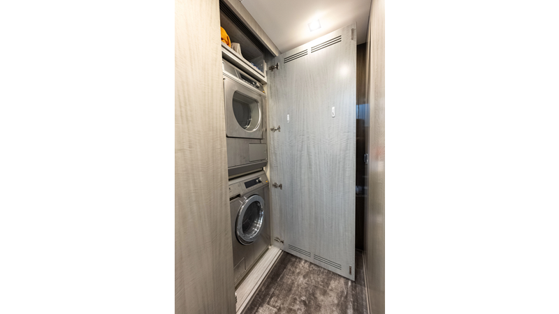 SATISFACTION - Yacht for sale