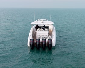 MIDNIGHT EXPRESS OPEN 43' 4 