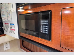 34' Sea Ray 2002 340 Sundancer 16 