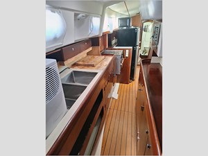 40' Beneteau 1999 Center Cockpit 20 
