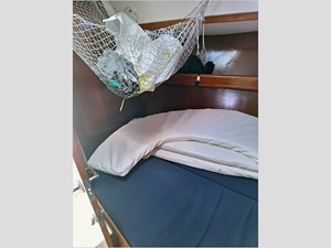 40' Beneteau 1999 Center Cockpit 109 