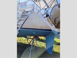 40' Beneteau 1999 Center Cockpit 128 