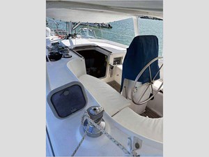 40' Beneteau 1999 Center Cockpit 138 