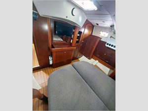 40' Beneteau 1999 Center Cockpit 145 
