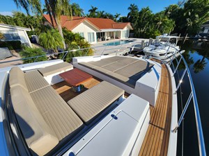 FANTASTIC 9 MAIN DECK BOW LOUNGE AREA - FANTASTIC 77’ (23.47m) Azimut Motoryacht, 2019