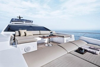 FANTASTIC 10 MAIN DECK BOW LOUNGE - FANTASTIC 77’ (23.47m) Azimut Motoryacht, 2019
