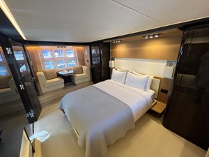 FANTASTIC 18 LOWER DECK - MASTER STATE ROOM - FANTASTIC 77’ (23.47m) Azimut Motoryacht, 2019