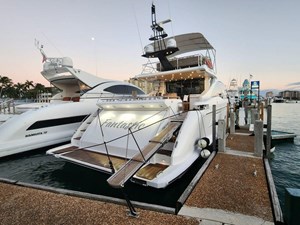 FANTASTIC 39 STERN - FANTASTIC 77’ (23.47m) Azimut Motoryacht, 2019