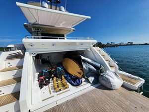 FANTASTIC 38 BEACH CLUB - FANTASTIC 77’ (23.47m) Azimut Motoryacht, 2019