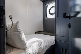 AL SULTAN 47 Single cabin