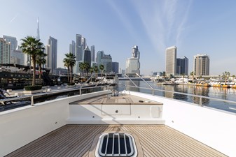 AL SULTAN 18 Foredeck area