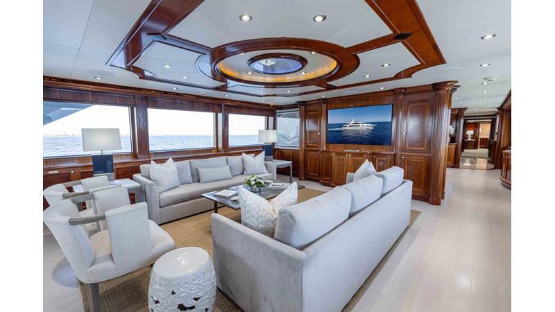 LUCY - Yacht for sale