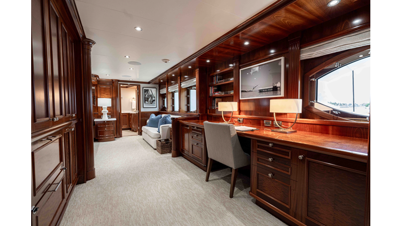 LUCY - Yacht for sale