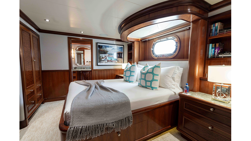 LUCY - Yacht for sale