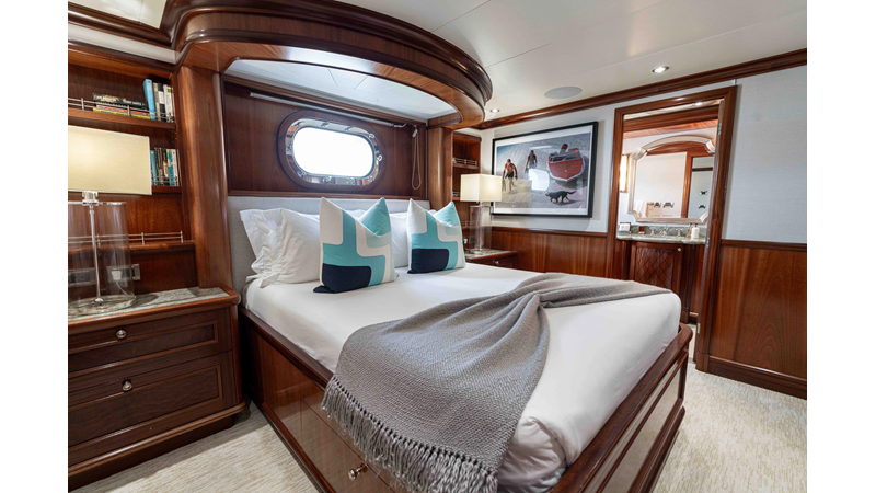 LUCY - Yacht for sale