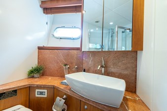 2008 SUNSEEKER MANHATTAN 70 26 