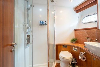 2008 SUNSEEKER MANHATTAN 70 27 