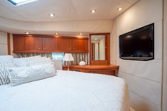 2008 SUNSEEKER MANHATTAN 70 35 