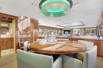 OSSUM DREAM 9 Dining Area  