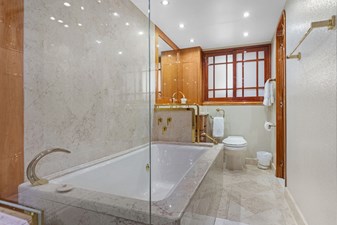 OSSUM DREAM 31 Master His/Her Head    