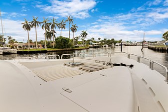 OSSUM DREAM 43 Bow Seating  