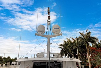 OSSUM DREAM 61 Coach Roof Equipment  