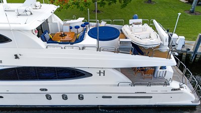 OSSUM DREAM 70 Boat Deck  