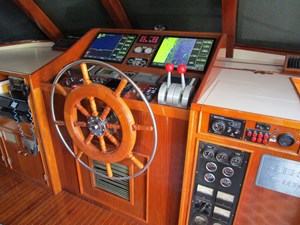 SHEPSL X 1 Pilothouse Helm
