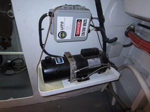 SHEPSL X 55 Davit Hydraulic System