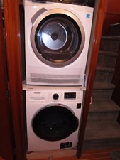 SHEPSL X 69 Crew Area Laundry