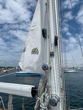REDSTART 27 Little Harbor 44, Furling Mainsail