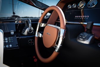 RIVAMARE 38 13 EFF267AD-3516-4E4D-BE45-B87DE88301D8-1285-000000A8442F7ED9