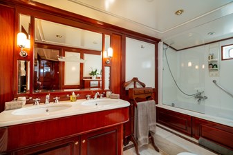 SEA LION 41 GS303377