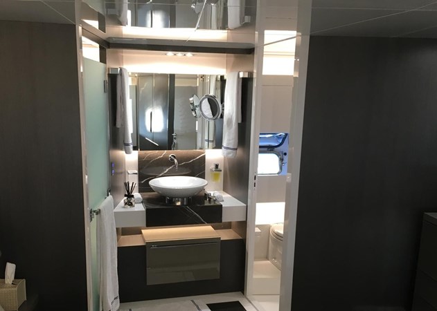 VIP Cabin Bathroom