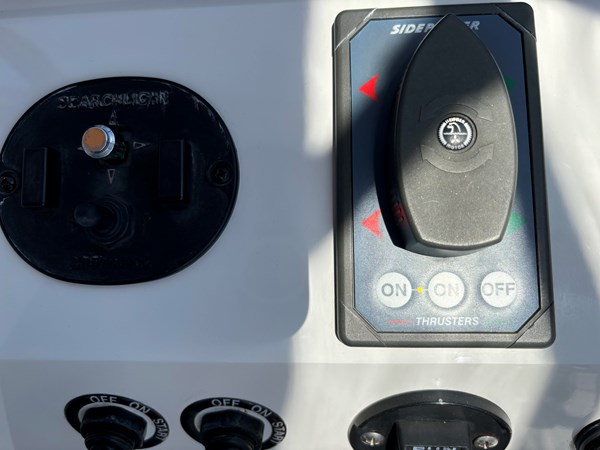 Bow and Stern Thrusters