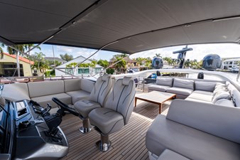 NAUTI NATALIE 27 