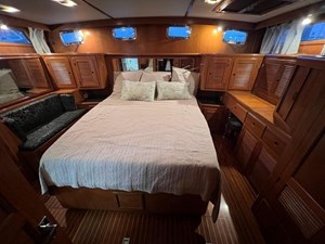 1990 Kha Shing Spindrift Cockpit OUR BLUE HEAVEN 33 