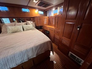 1990 Kha Shing Spindrift Cockpit OUR BLUE HEAVEN 35 