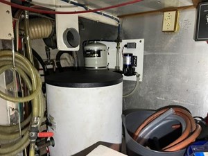 1990 Kha Shing Spindrift Cockpit OUR BLUE HEAVEN 79 