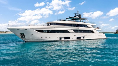 NAVETTA 42 2 Custom Line 42m 2023_FUTURE_Patrick Hopkins_2