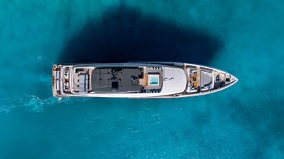 NAVETTA 42 8 Custom Line 42m 2023_FUTURE_Patrick Hopkins_11