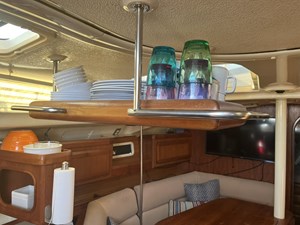 VALIANT 10 Shelf in galley