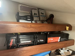 VALIANT 15 Lithium batteries