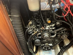 VALIANT 29 Engine